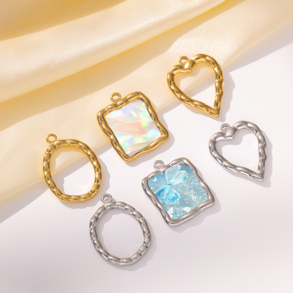 Vintage Collectible Item - 5pcs Stainless Steel Heart Round Open
