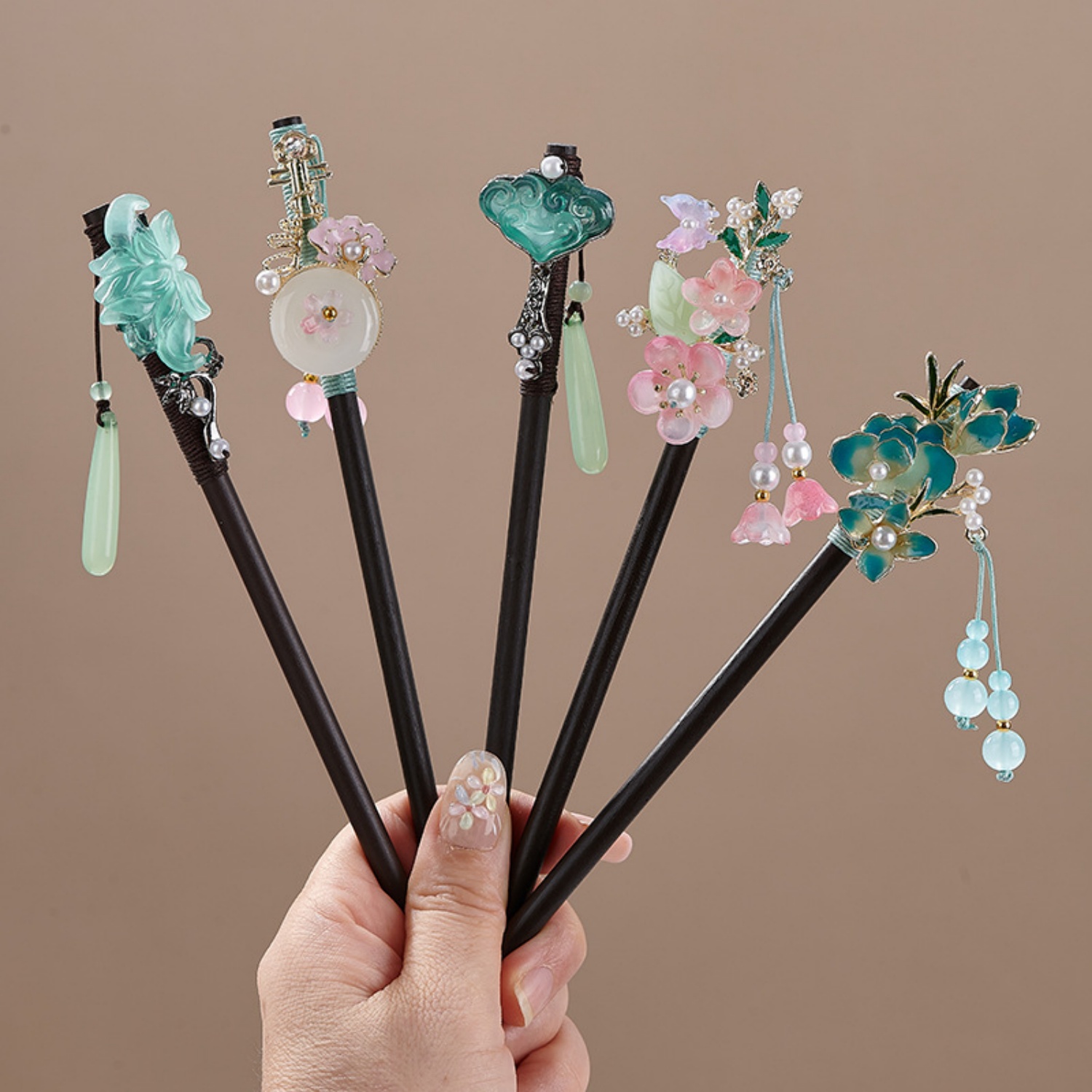Vintage Flower Hairpin For Wom - Vintage Collector 评论和价格