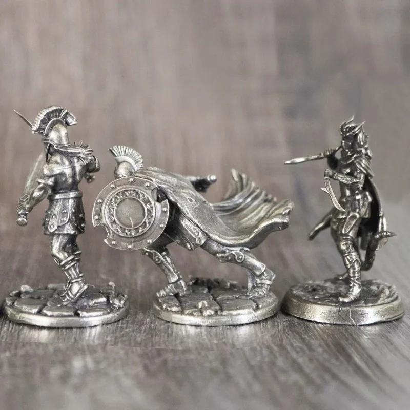Vintage Metal Copper Spartan W - Vintage Collectible Board Games 评论和价格