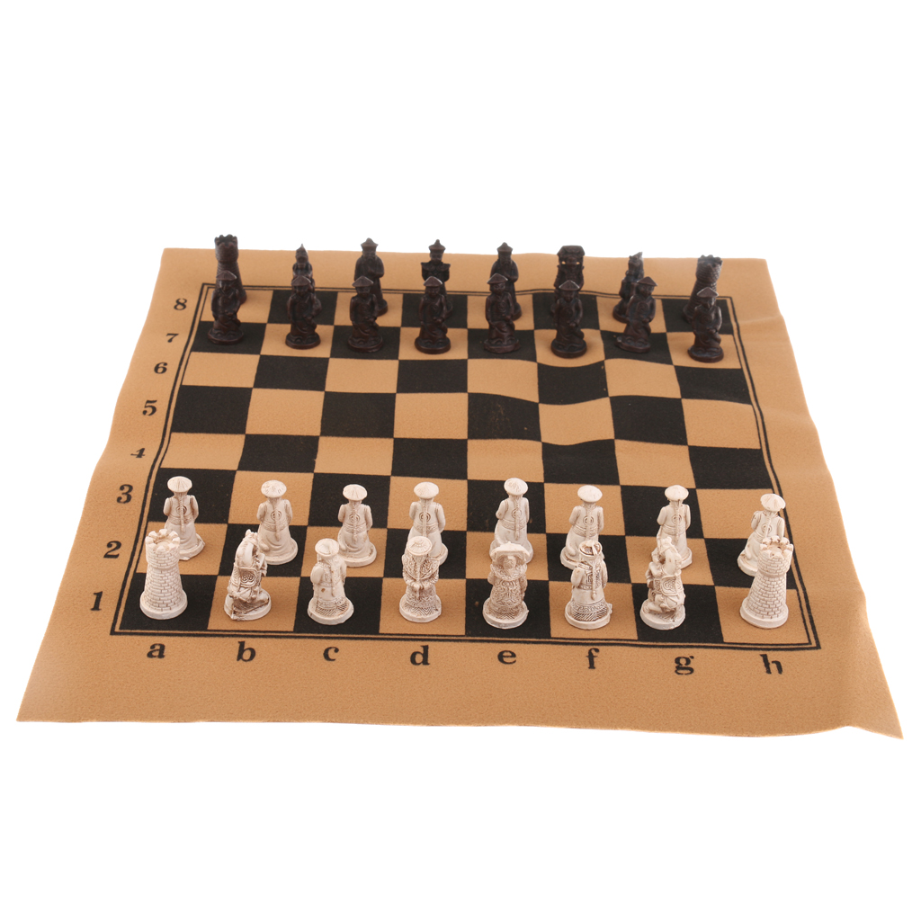 Thematic Antique Chinese Chess - Vintage Game Collection 评论和价格